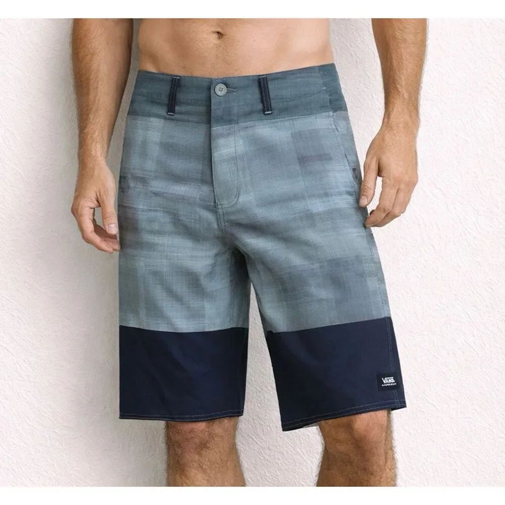 VANS Phibian green blue colorblock men’s swim trunks boardshorts size 30